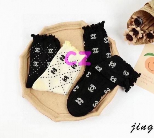 C.h.a.n.e.l. Socks 0527