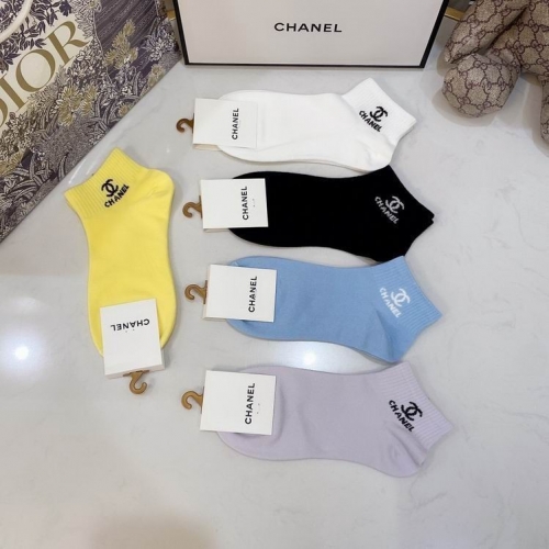 C.h.a.n.e.l. Socks 0192