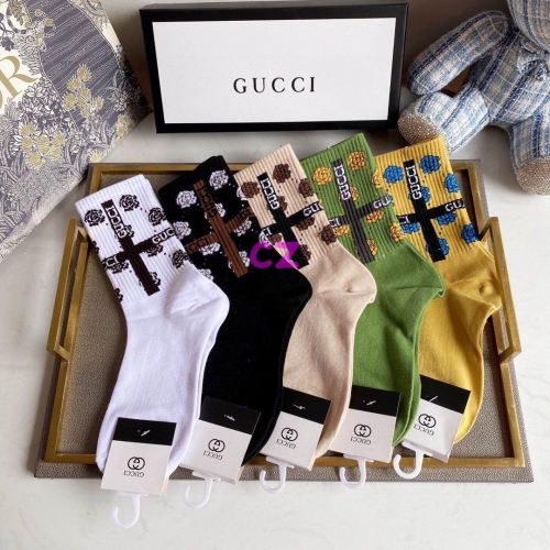 G.u.c.c.i. Grew Socks/Knee Socks 0523