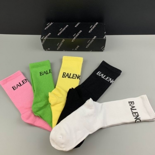 B.a.l.e.n.c.i.a.g.a. Socks 070