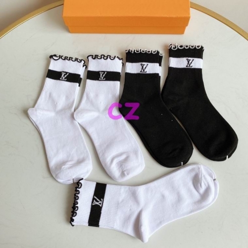 L..V.. Socks 296