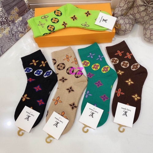 L..V.. Socks 446