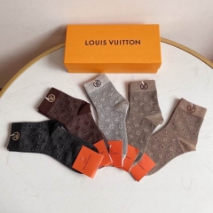 L..V.. Socks 398