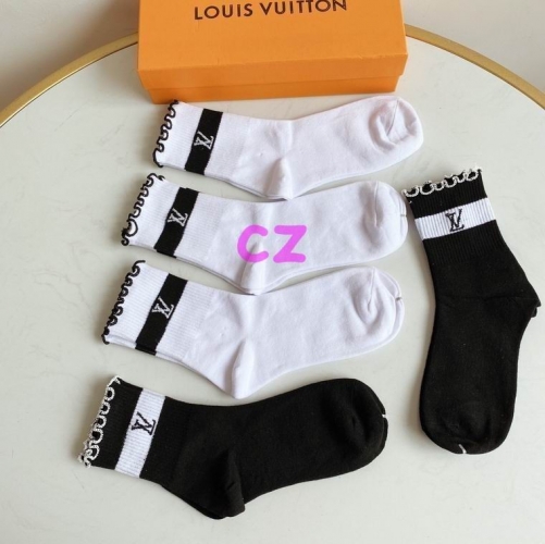 L..V.. Socks 295