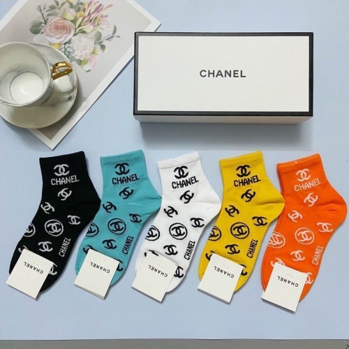 C.h.a.n.e.l. Socks 0040