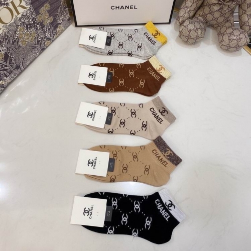 C.h.a.n.e.l. Socks 0184