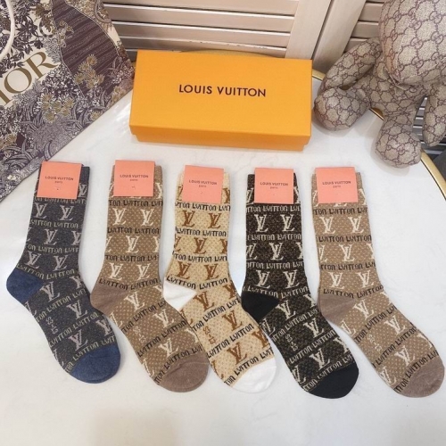 L..V.. Socks 173