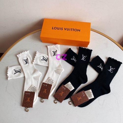 L..V.. Socks 417