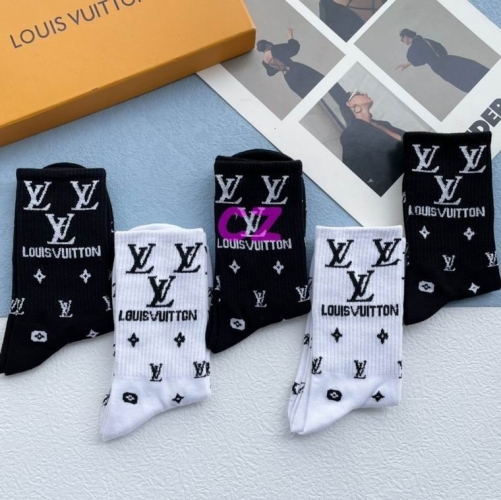 L..V.. Socks 332