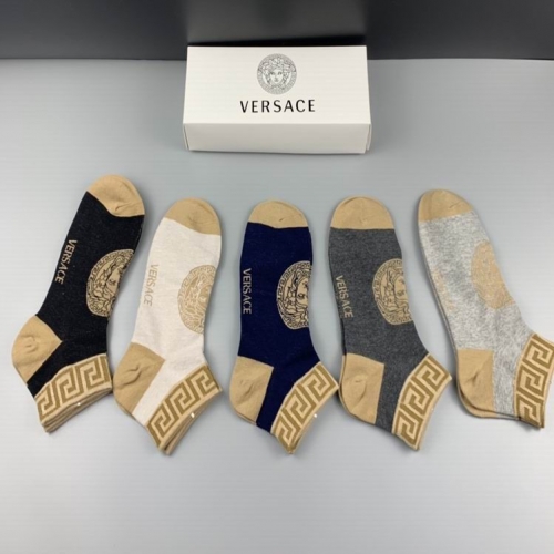 V.e.r.s.a.c.e. Socks 017