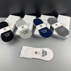 V.e.r.s.a.c.e. Socks 021