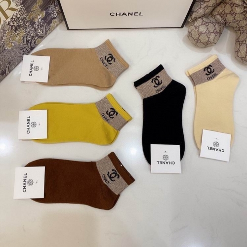 C.h.a.n.e.l. Socks 0156