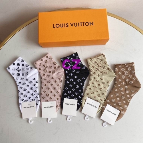 L..V.. Socks 288