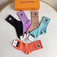 L..V.. Socks 424