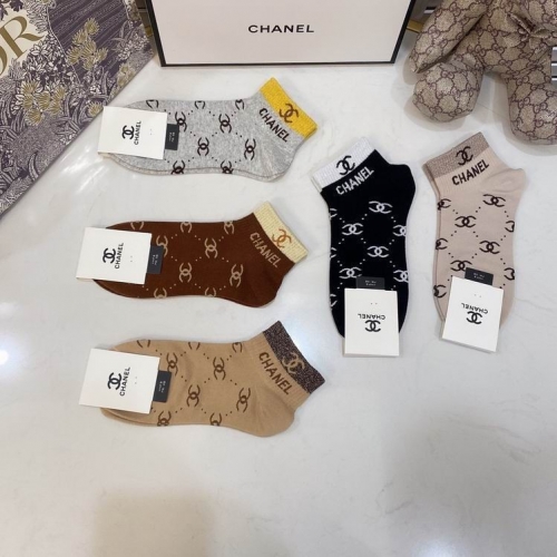 C.h.a.n.e.l. Socks 0181