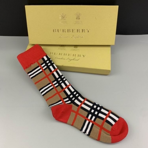 B.u.r.b.e.r.r.y. Socks 147