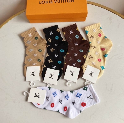 L..V.. Socks 362