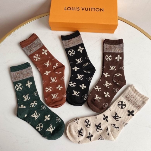 L..V.. Socks 379