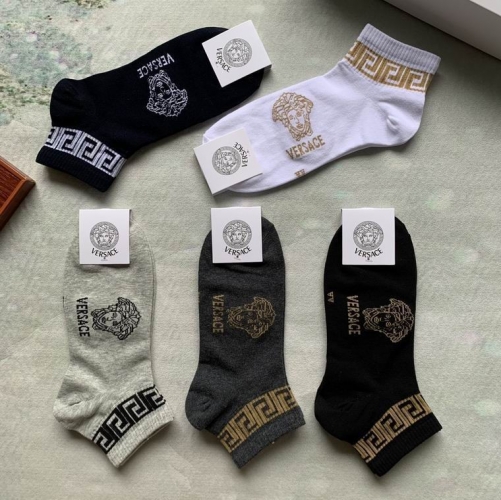 V.e.r.s.a.c.e. Socks 032