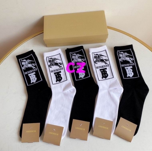 B.u.r.b.e.r.r.y. Socks 318