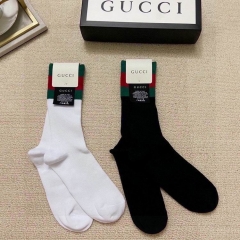 G.u.c.c.i. Grew Socks/Knee Socks 0283