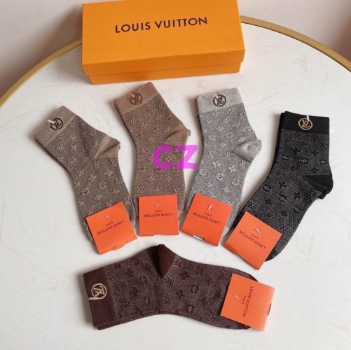 L..V.. Socks 271