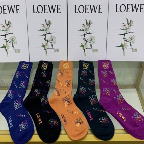 L.o.e.w.e. Socks 007