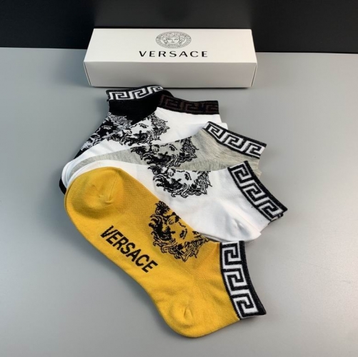 V.e.r.s.a.c.e. Socks 027