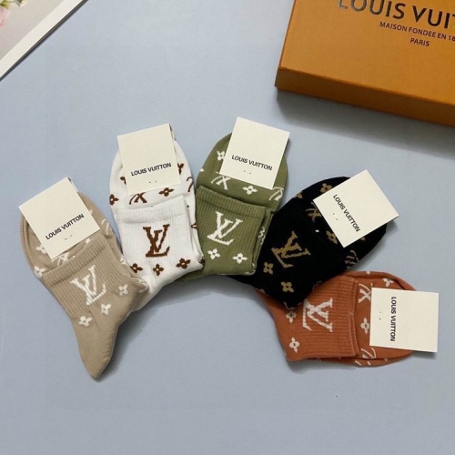 L..V.. Socks 115