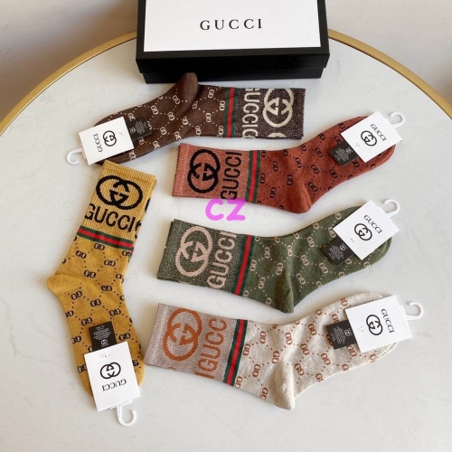 G.u.c.c.i. Grew Socks/Knee Socks 0836