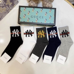 G.u.c.c.i. Grew Socks/Knee Socks 0162