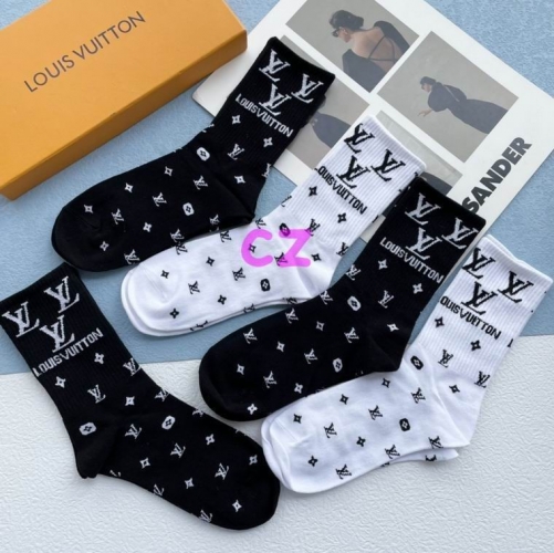 L..V.. Socks 337