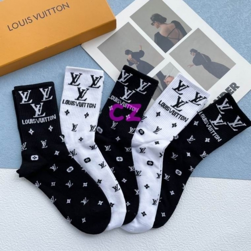 L..V.. Socks 331