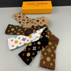 L..V.. Socks 074