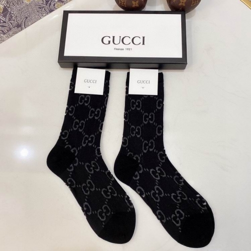 G.u.c.c.i. Grew Socks/Knee Socks 0201