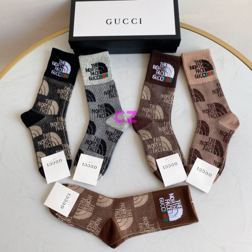 G.u.c.c.i. Grew Socks/Knee Socks 0873