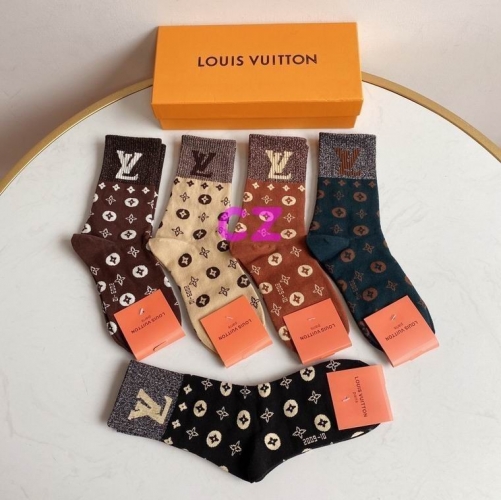 L..V.. Socks 350