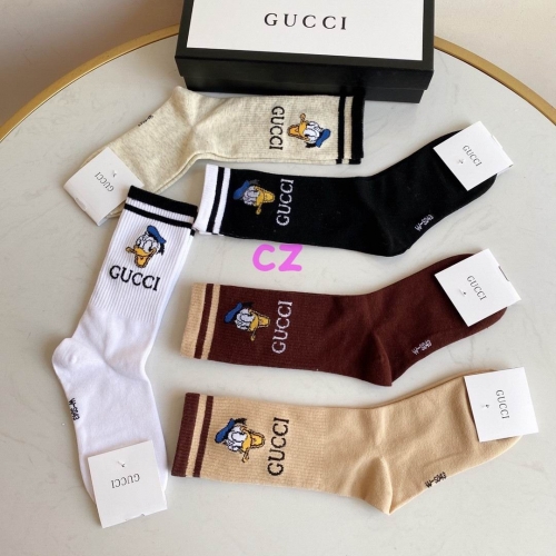 G.u.c.c.i. Grew Socks/Knee Socks 0757