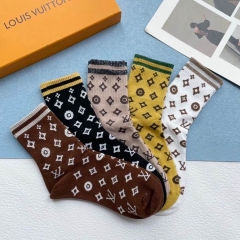 L..V.. Socks 618