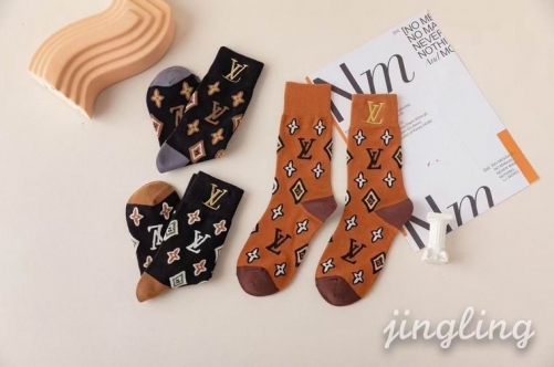 L..V.. Socks 246