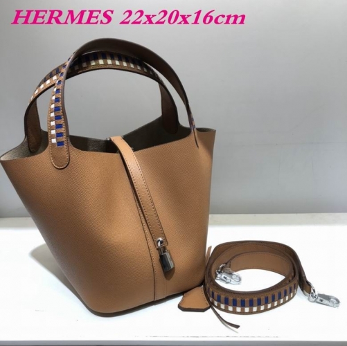 H.E.R.M.E.S. Bags AAA 132