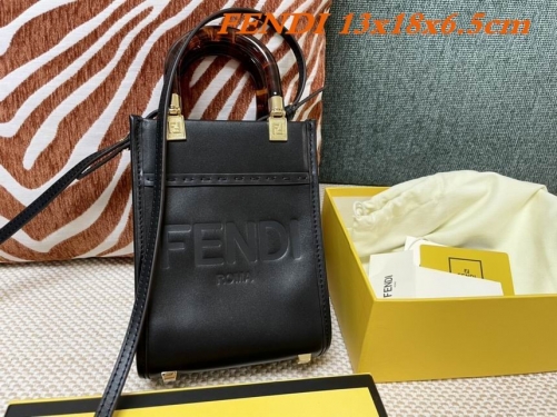 F.E.N.D.I. Bags AAA 329