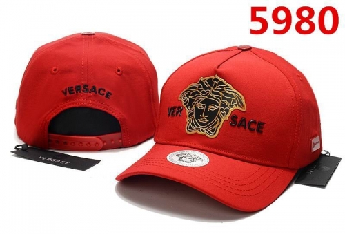 V.e.r.s.a.c.e. Hats AA 026