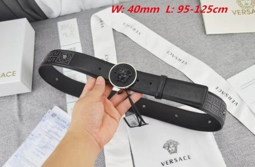 V.e.r.ss.a.c.e. Original Belts 1073