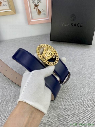 V.e.r.ss.a.c.e. Original Belts 1356