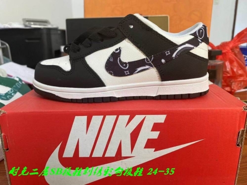 Dunk SB Kids 167