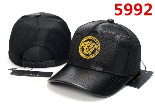 V.e.r.s.a.c.e. Hats AA 035