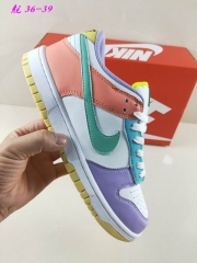 Dunk SB Low Top Shoes AAA 0001 Women