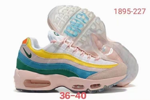 AIR MAX 95 Shoes 156 Women