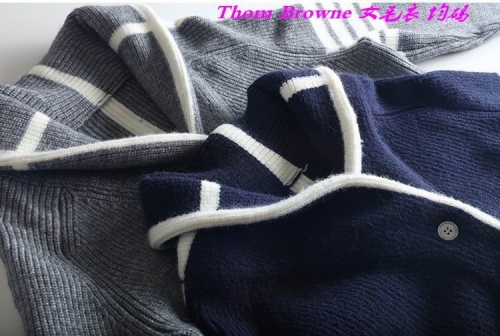 T.h.o.m. B.r.o.w.n.e. Women Sweater Uniform size 1238